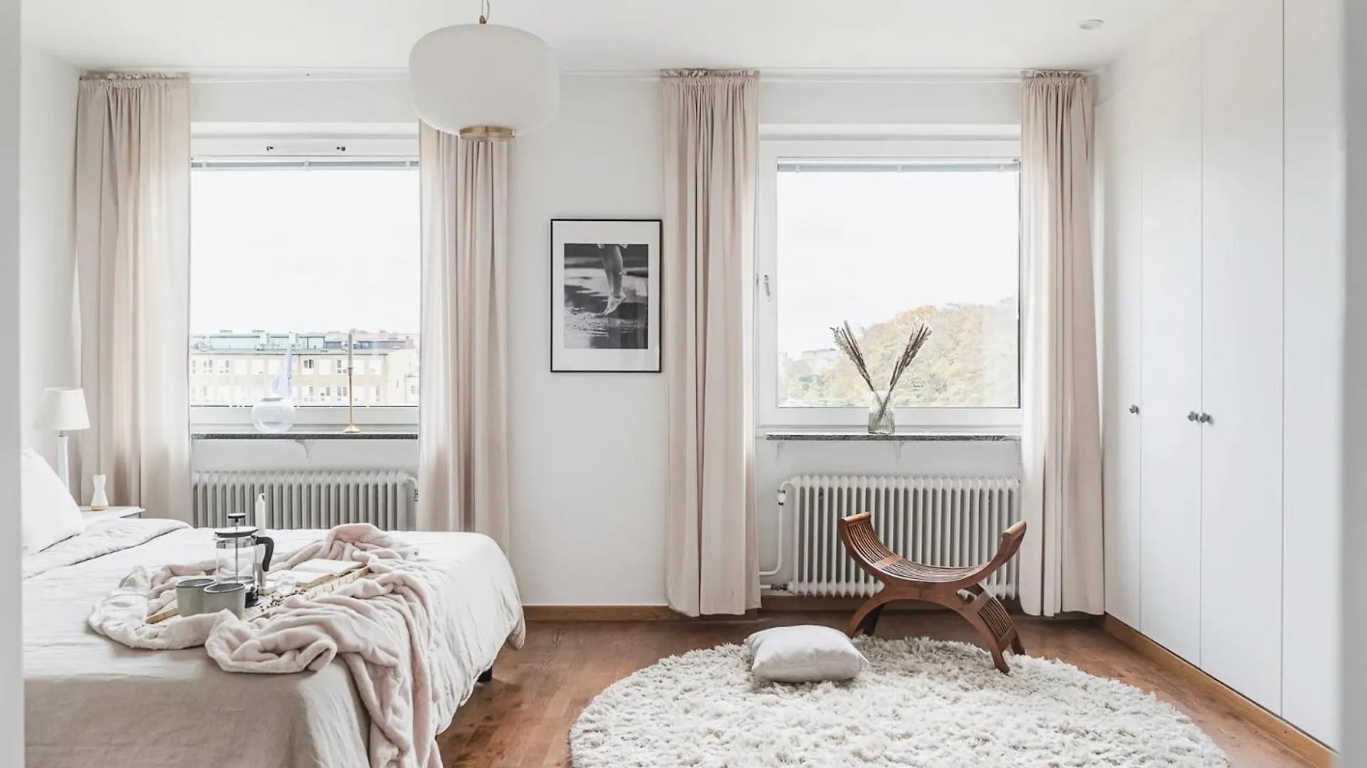Luxurious 5-Room Apartment Within Walking Distance To Malmoe Downtown